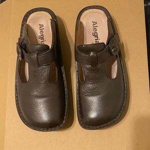 Brown Alegria Classic size 37 / 7-7.5